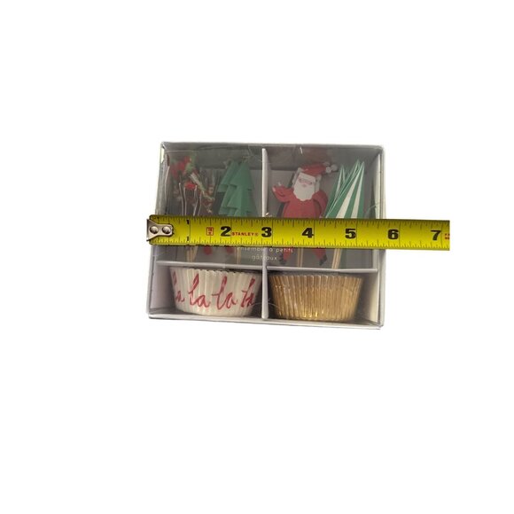 Meri Meri Cupcake Liners Toppers Baking Kit Christmas Party - Picture 5 of 6